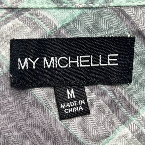 My Michelle Women's Button Up Multicolor Plaid Split Hem Shirt - Size M - Picture 4 of 7